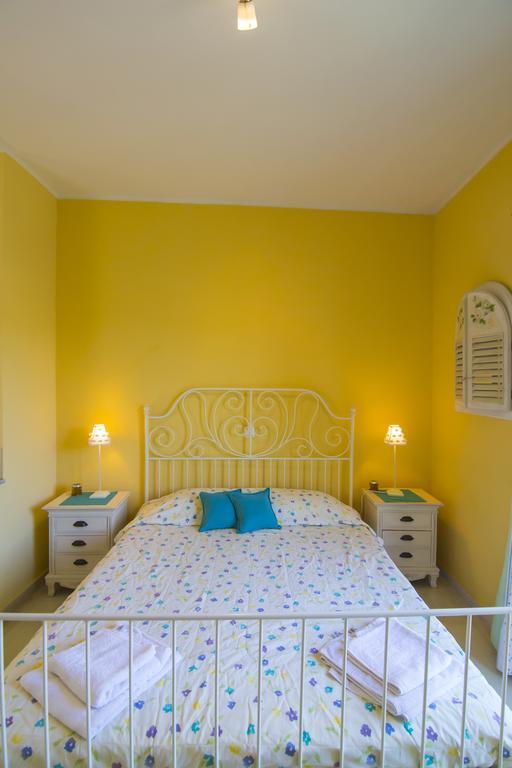 Yiannas Studio Gaios Zimmer foto