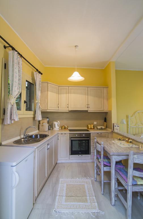 Yiannas Studio Gaios Zimmer foto
