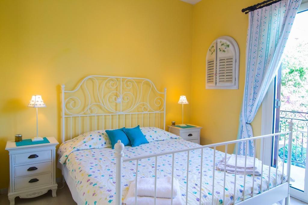 Yiannas Studio Gaios Zimmer foto