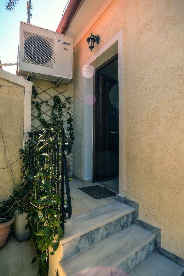 Yiannas Studio Gaios Exterior foto